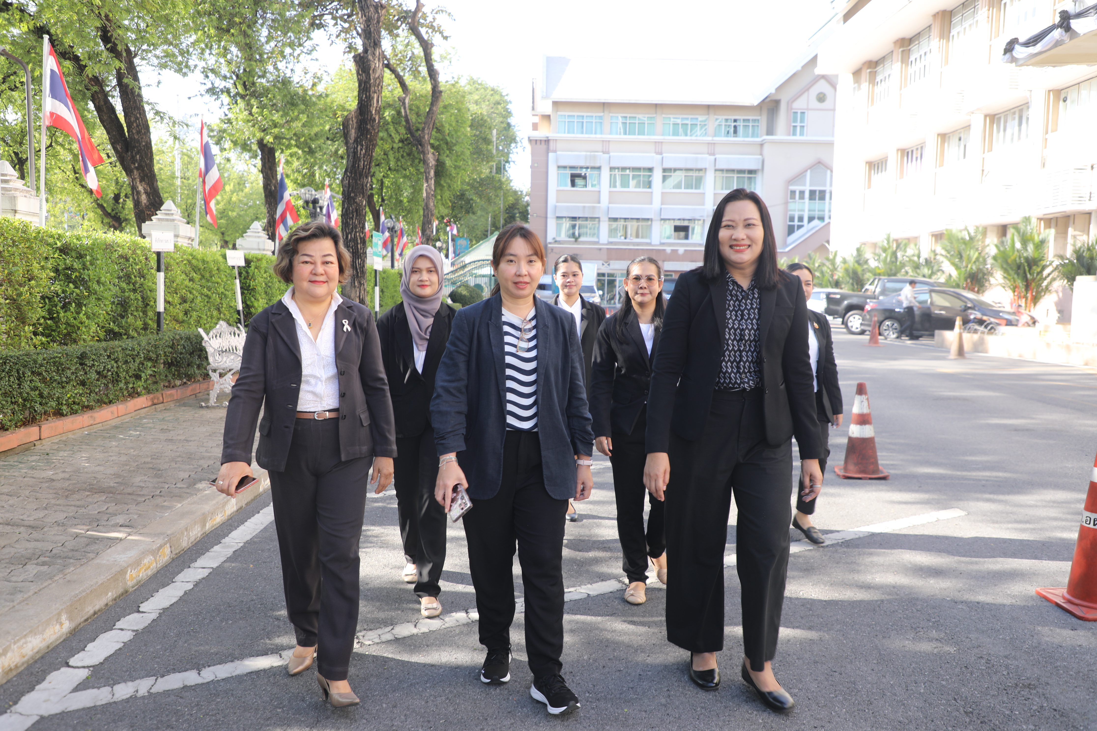 title - มากกว่าของรางวัลคือรอยยิ้ม! ส.ป.ก. ร่วมสนับสนุนของรางวัลในงานวันเด็กแห่งชาติ ประจำปี 2569 